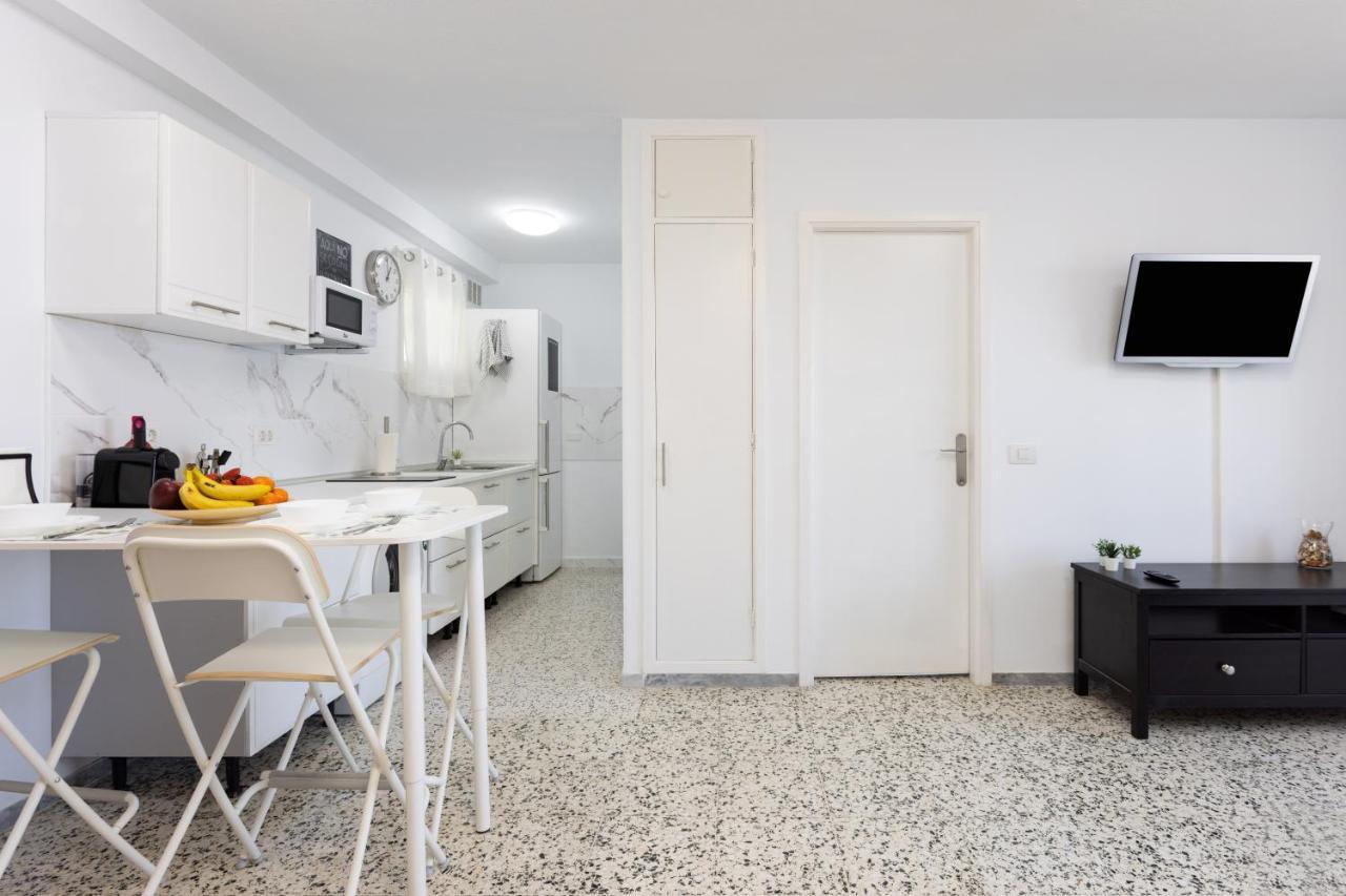 Home2Book Bright Apartment Sea Views, Bajamar Bajamar  Bagian luar foto